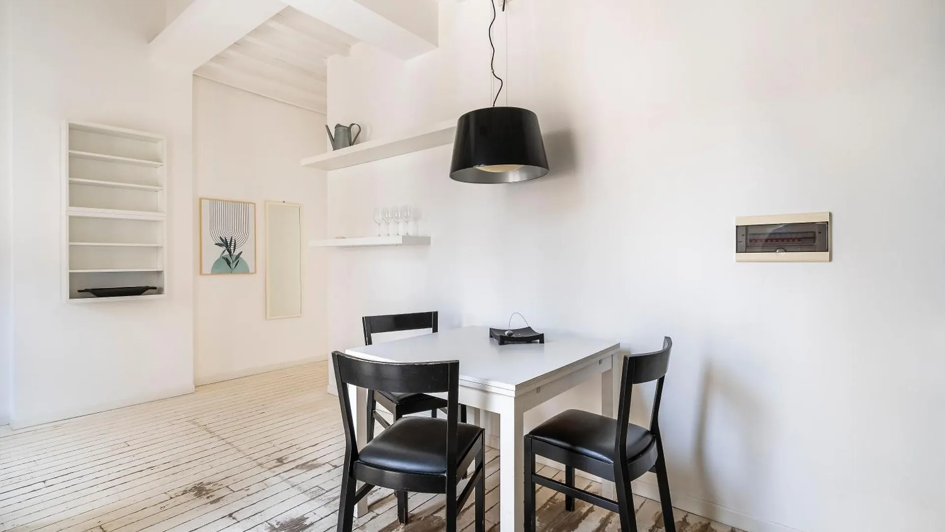 Appartamento Laura 10 Firenze 0*,